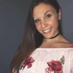 Meet your Posher, Olivia